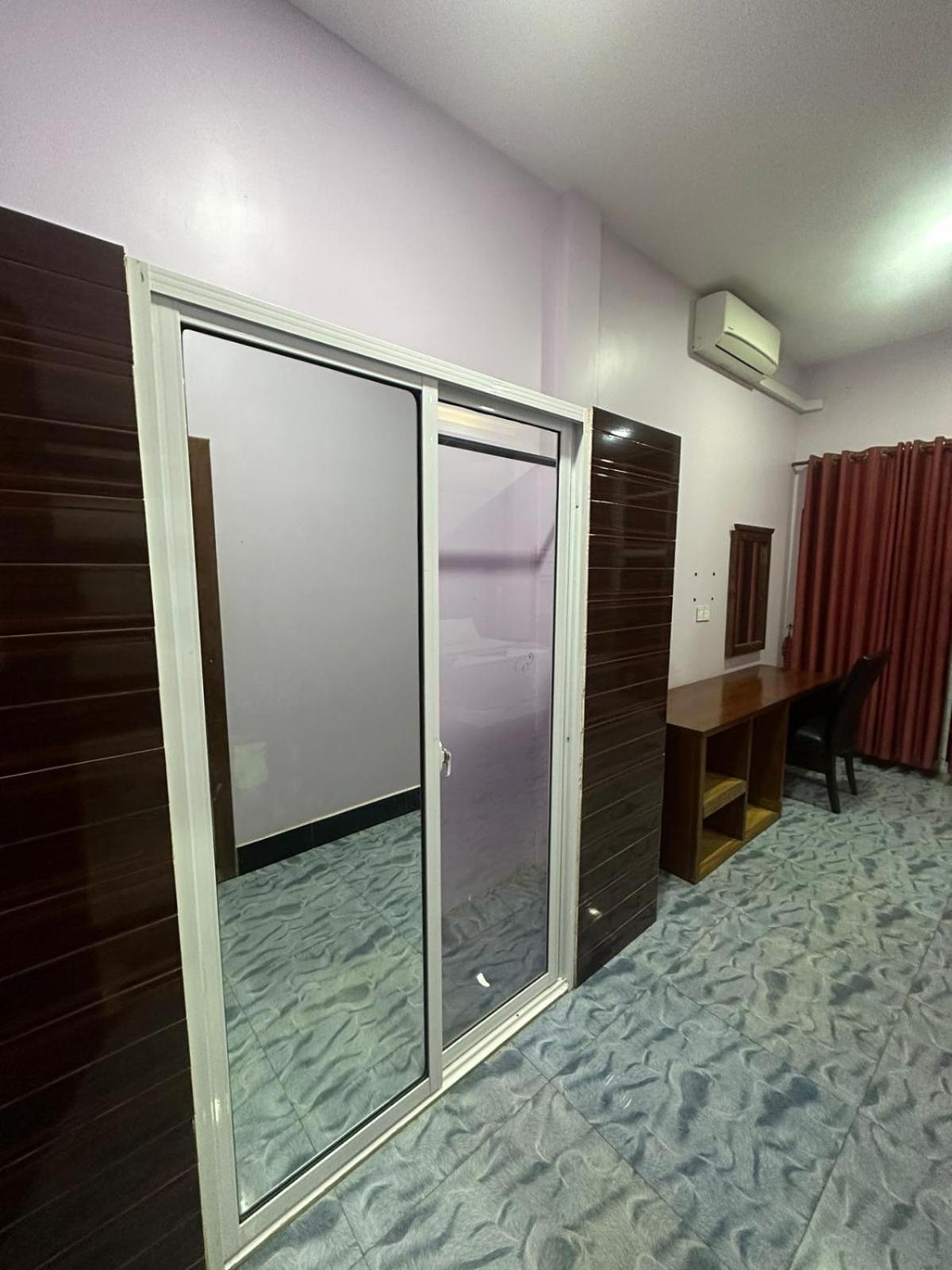 The Vibe Guesthouse Kampot Exterior photo